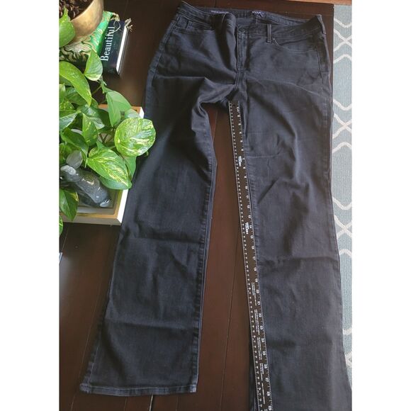 NYDJ Barbara Bootcut Jeans Women's 12 Black Lift Tuck Technology Stretch PO-G - Picture 13 of 15